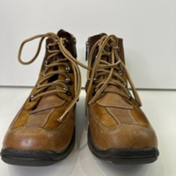 Blondo women aquaprotect winter hiking boots size 7 - Picture 2 of 10